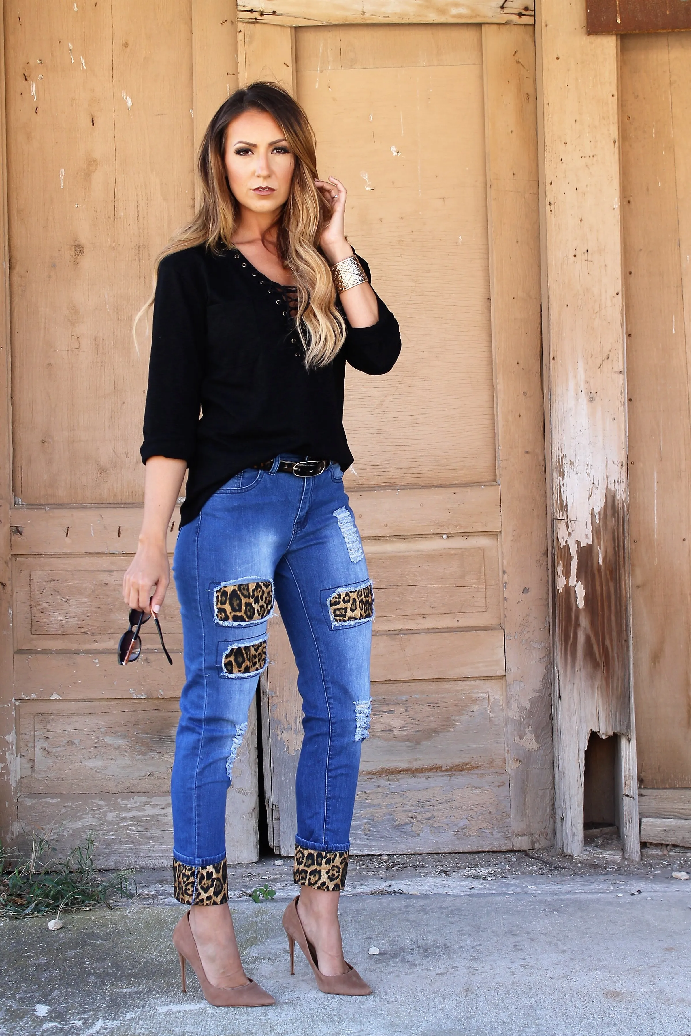 Mid Dark Relaxed Boyfriend Jean With Brown Leopard Detail LB111