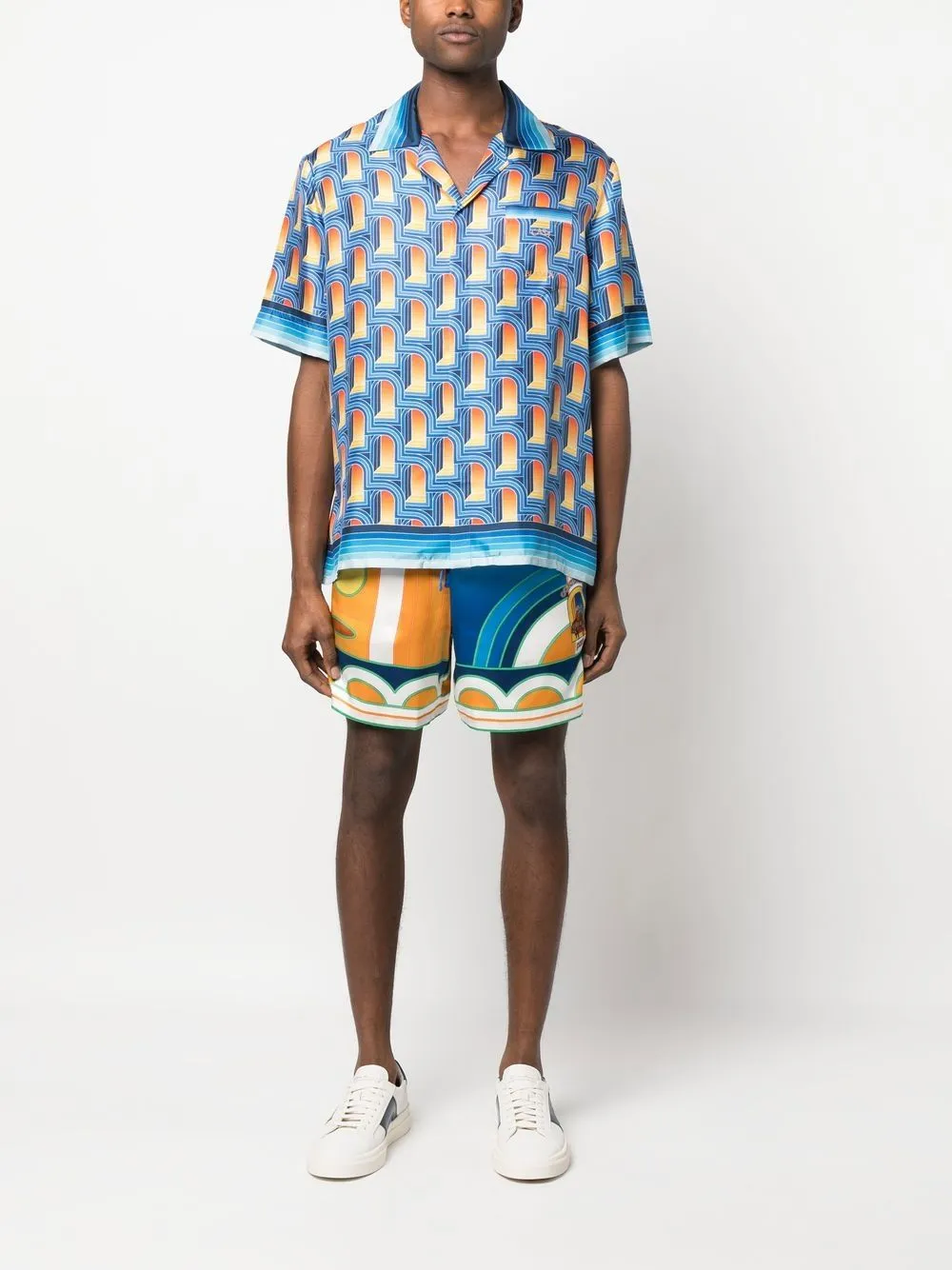 Paysage printed silk shorts