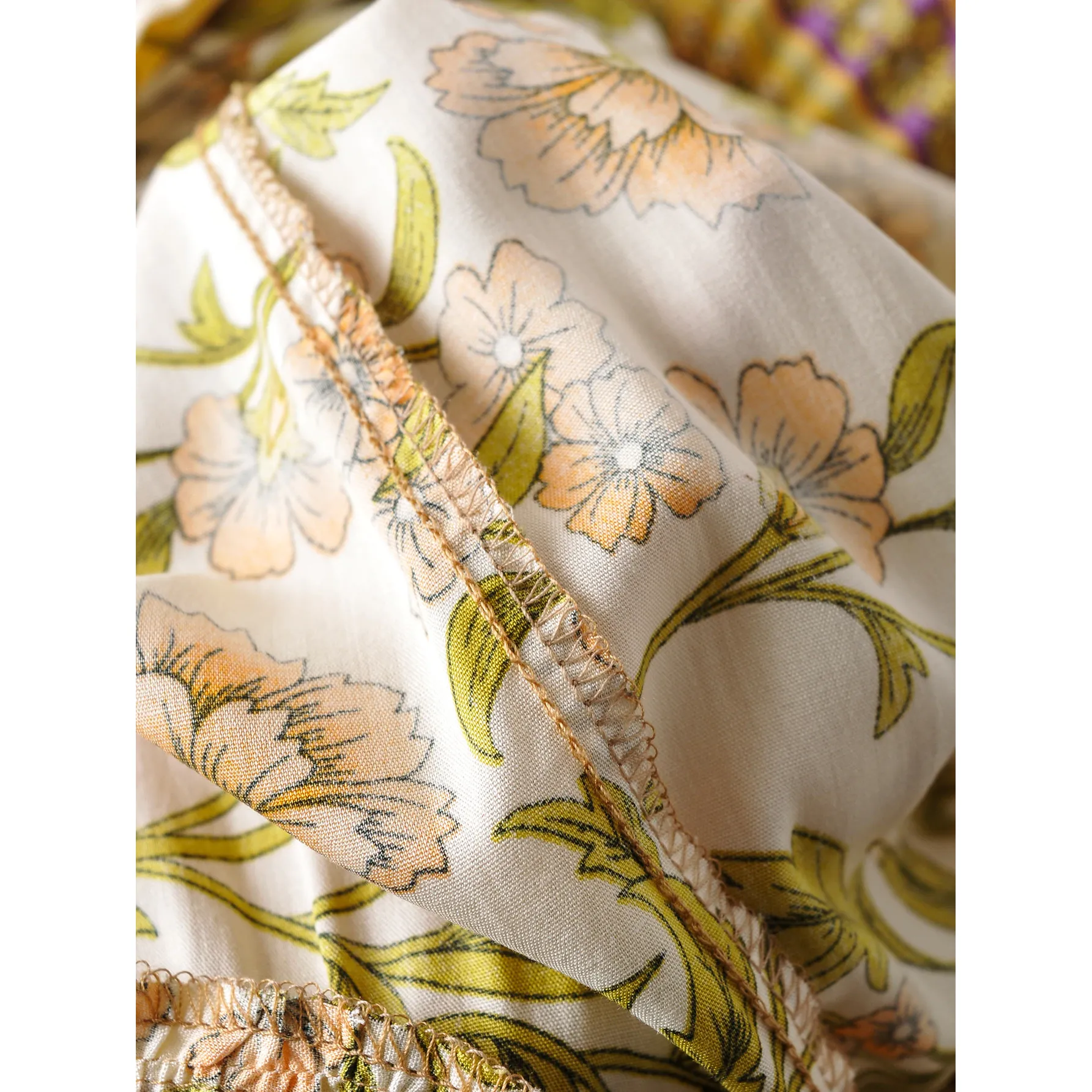 VINATGE FLORAL MAXI SKIRT
