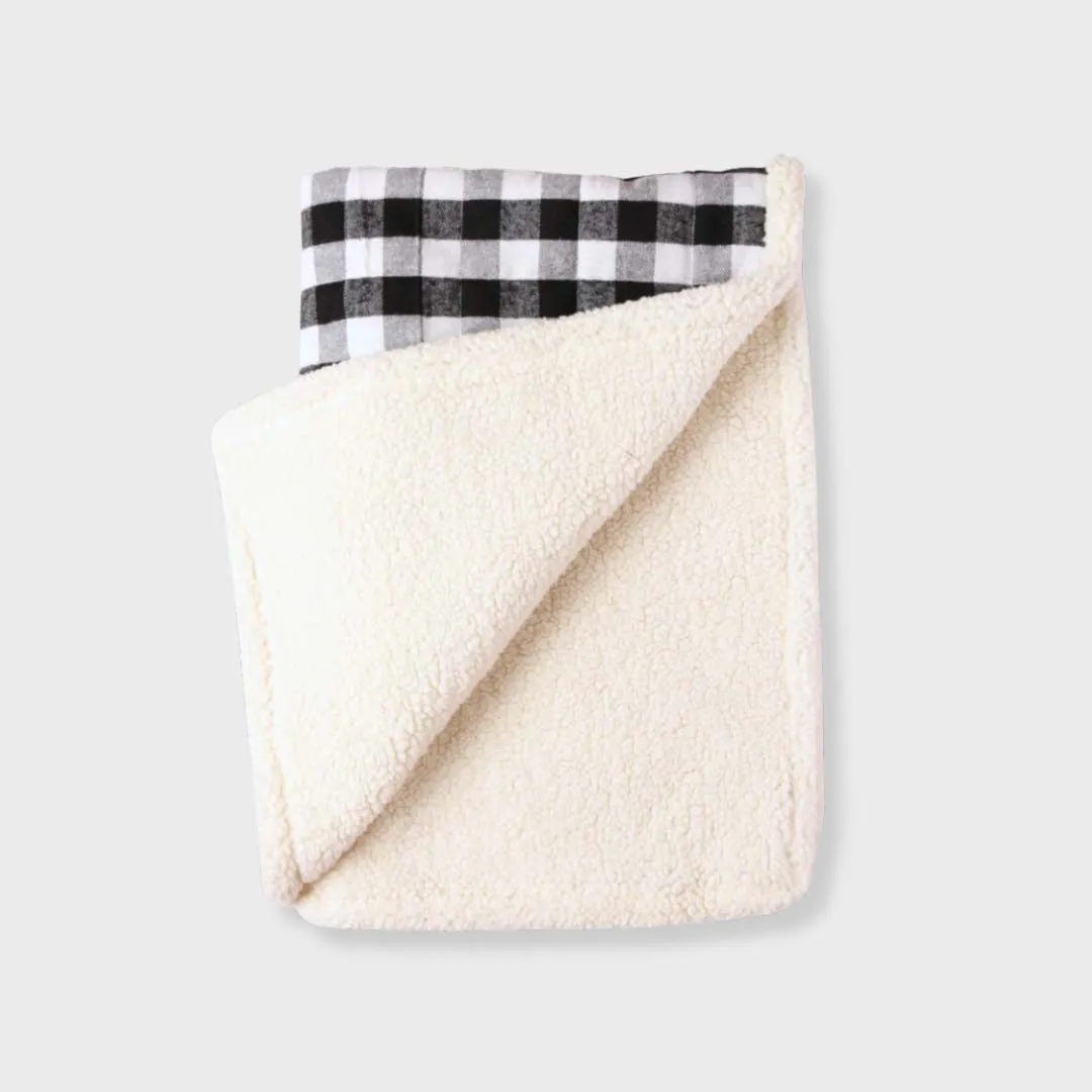 Warm & Comfortable Pet Blanket