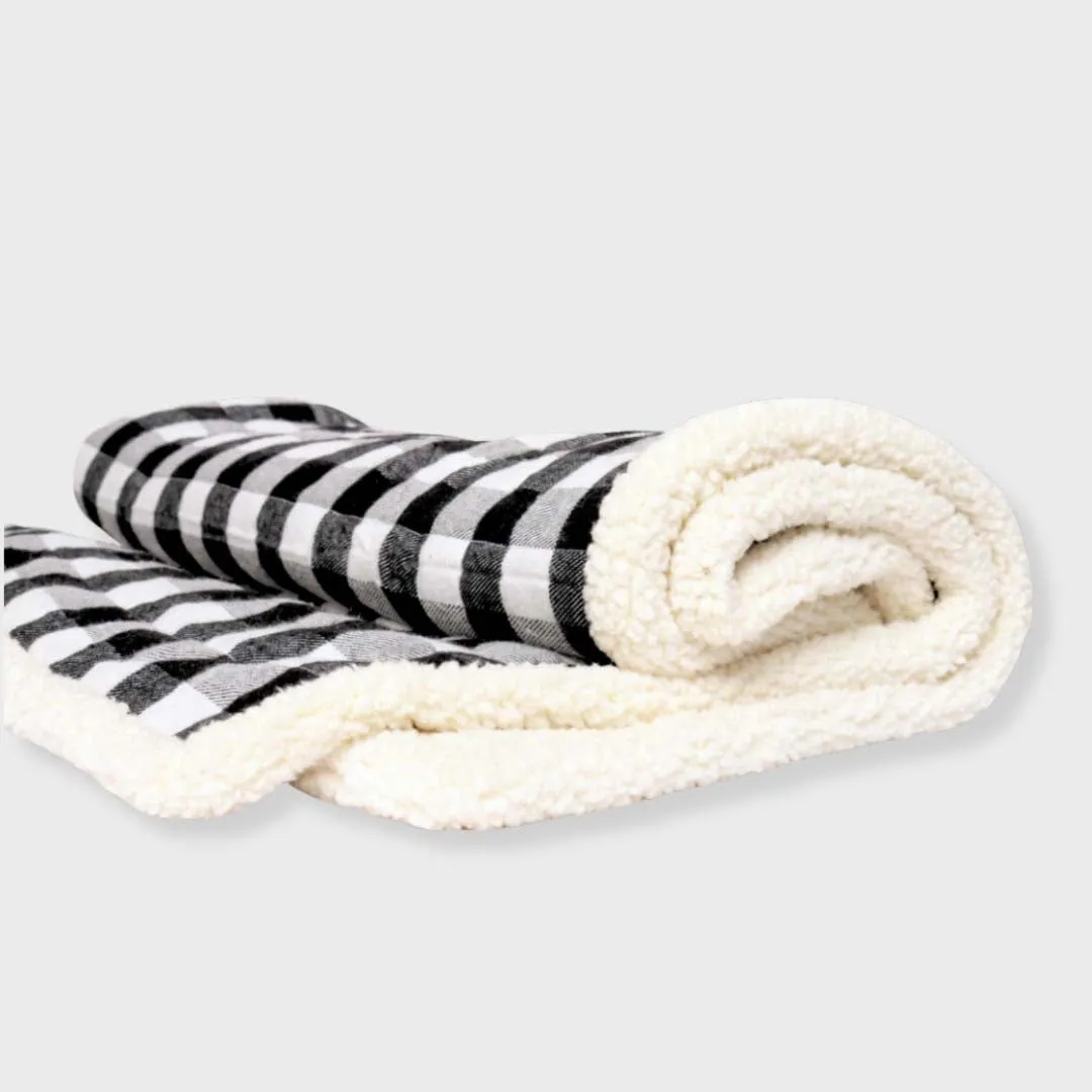 Warm & Comfortable Pet Blanket