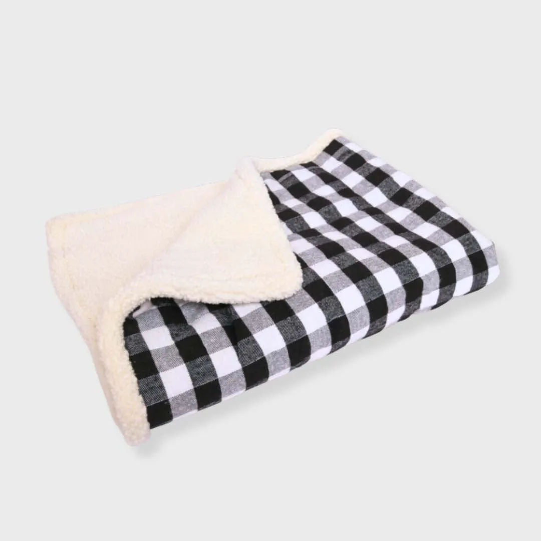 Warm & Comfortable Pet Blanket