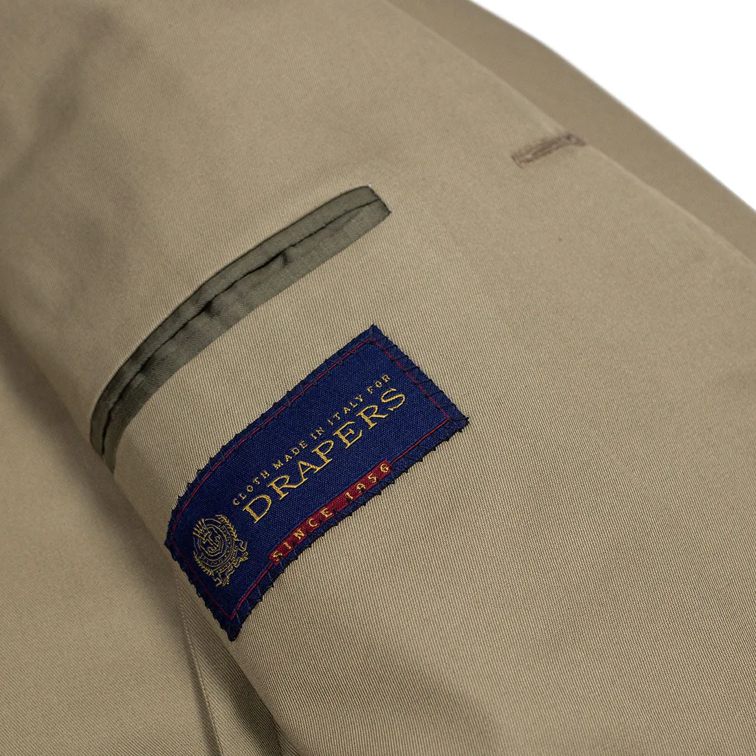 x Sartoria Carrara: Beige lightweight cotton suit in Drapers 8oz gabardine