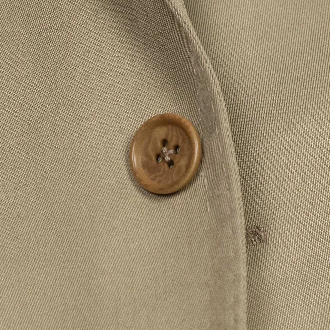 x Sartoria Carrara: Beige lightweight cotton suit in Drapers 8oz gabardine